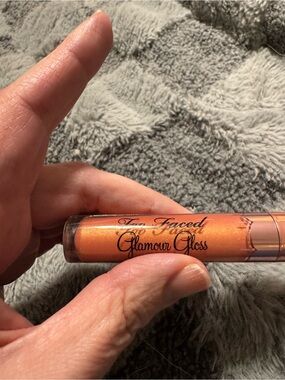 Too Faced Glamour Gloss Plush